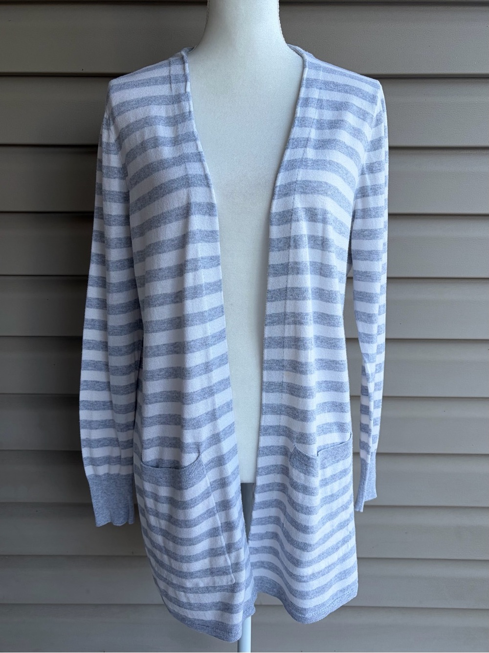 •Billabong• Vintage Striped Longline Cardigan Gray/White - Size Medium